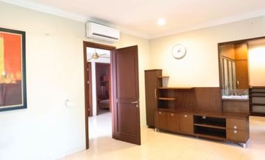 Disewakan Rumah Vermont Parkland blok G3 BSD City Tangerang Fully Furnished Besar Bagus Siap Huni