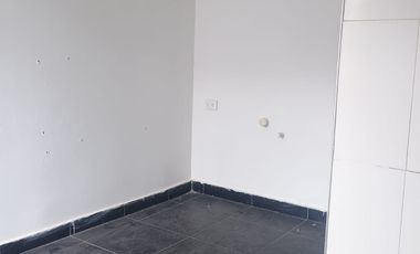 local en arriendo en marsella. Cod A6883001