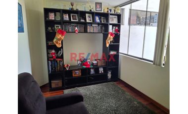 Venta De Lindo Departamento En Santiago De Surco.