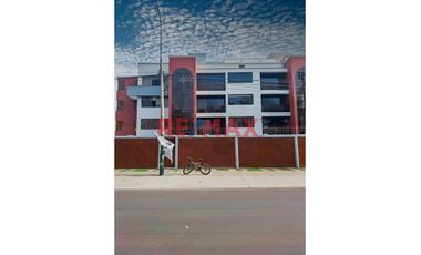 Venta De Lindo Departamento En Santiago De Surco.