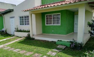 ALQUILO  CASA EN LA CHORRERA R3