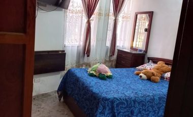 casa en venta en prado centro. Cod V6499