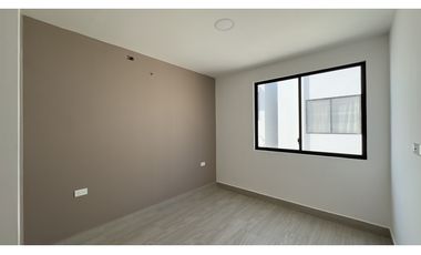 EN VENTA CASA MODERNA A ESTRENAR EN MANTA, SECTOR NORTE