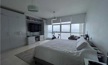 SE VENDE APARTAMENTO EN PUNTA PACIFICA, PH Q TOWER