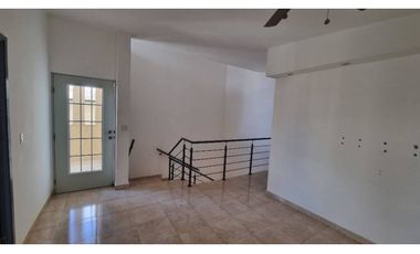 SE VENDE CASA EN LAS CUMBRES VILLA VISTAS DEL LAGO