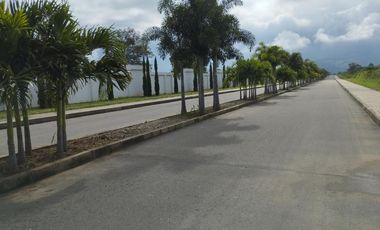 lote en venta en hacienda santa cruz. Cod V2033