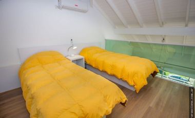 DEPARTAMENTO EN EDIFICIO ALBATROS EN CARILO (C)