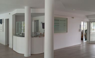 DEPARTAMENTO EN EDIFICIO ALBATROS EN CARILO (C)