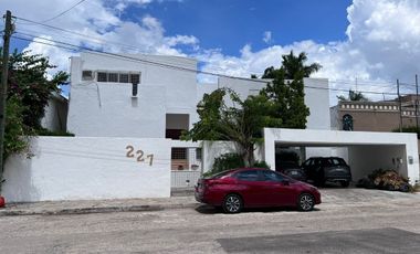 Casa en Venta en Mérida, Colonia Campestre