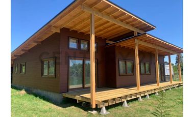 Casa con vista al lago  Sector Colegio Alemán
