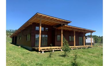 Casa con vista al lago  Sector Colegio Alemán