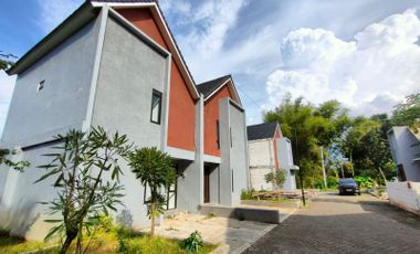 Investasi Menguntungkan Kos Rasa Villa Free Pajak Di Malang Desain Unik
