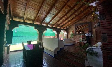 CASA EN RENTA EN FRACCIONAMIETO LOMAS DE COCOYOC MORELOS