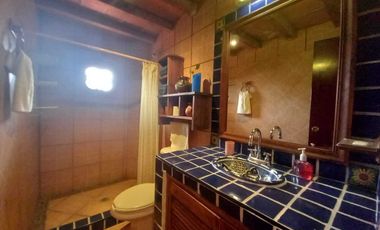 CASA EN RENTA EN FRACCIONAMIETO LOMAS DE COCOYOC MORELOS
