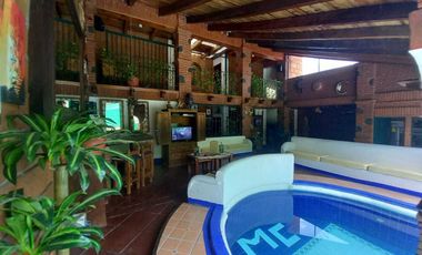 CASA EN RENTA EN FRACCIONAMIETO LOMAS DE COCOYOC MORELOS