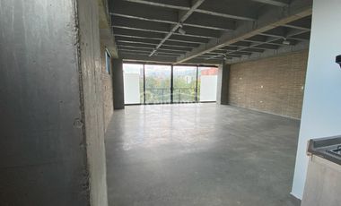 oficina en arriendo en san lucas. Cod A776253