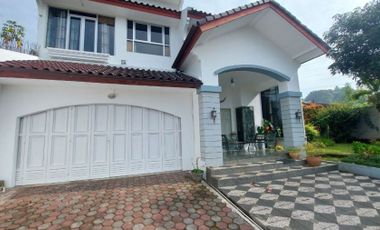 Rumah Asri Kokoh Konsep Semi Belanda Di Setiabudi Dekat Terminal Ledeng, KAMPUS UNIVERSITAS PENDIDIKAN INDONESIA