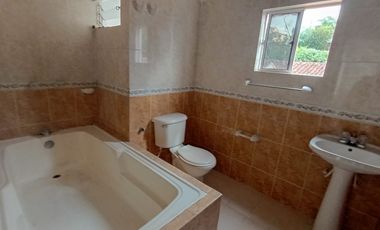 casa en arriendo en quintas de caÑaveral. Cod A123148