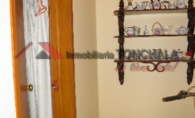 casa en venta en barrio blanco. Cod V15801