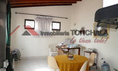 casa en venta en barrio blanco. Cod V15801