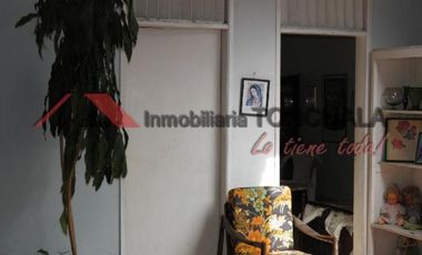 casa en venta en barrio blanco. Cod V15801