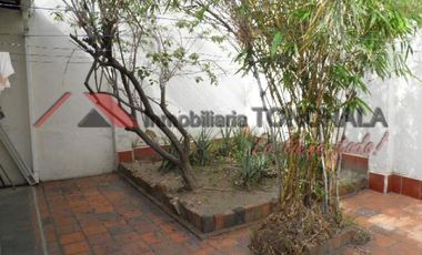 casa en venta en barrio blanco. Cod V15801