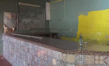 Local En Floresta A Metros De Avellaneda 300m2 Cubiertos