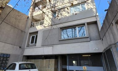 EXCELENTE COCHERA EN VENTA EN SEGUNDO SUBSUELO A METROS DE AV. MAIPU. OLIVOS