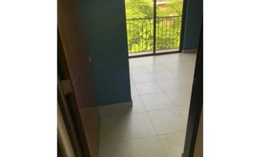 EMBASSY CLUB 3 RECAMARAS Y CUARTO BAÑO DE SERVICIO+ DEPOSITO