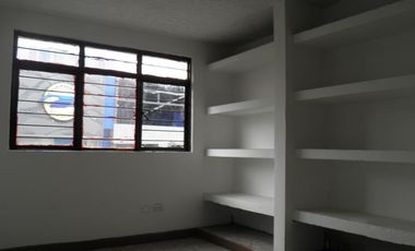 bodega en arriendo en obrero. Cod A107727