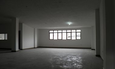 bodega en arriendo en obrero. Cod A107727