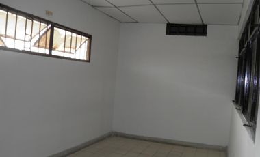 bodega en arriendo en obrero. Cod A107727