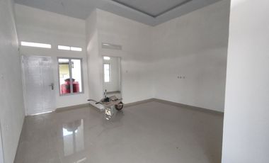 Miliki Rumah Type 54 Harga Murah Komplek Cluster Lokasi Pinggir Jalan