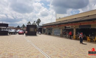 oficina en arriendo en el porvenir. Cod A6560