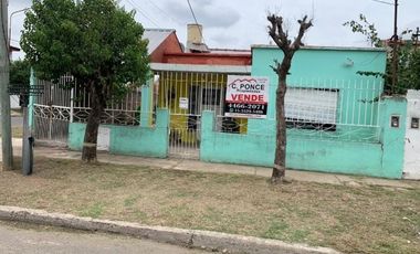 Vivienda 3 ambientes en esquina