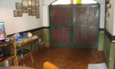 BURZACO: VENTA DE CASA CON PARQUE Y GARAGE