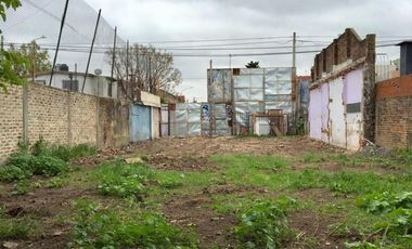 EXCELENTE LOTE DE 380 METROS VILLA LUZURIAGA