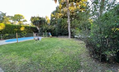 CASA EN VENTA EN EL CARMENCITO CON PILETA