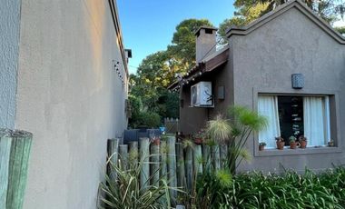 CASA EN VENTA EN EL CARMENCITO CON PILETA