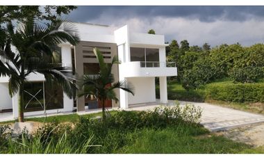 CASA CAMPESTRE LA MESA