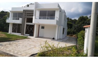 CASA CAMPESTRE LA MESA