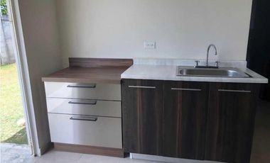 VENDO CASA EN ARRAIJAN LA HACIENDA