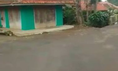 Jual tanah bonus rumah kampung pinggir jalan desa cilingga Darangdan Purwakarta Jawa Barat