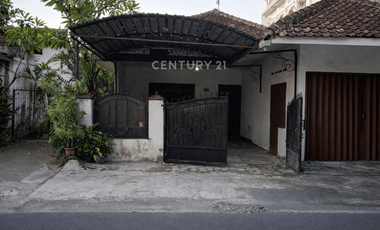 Rumah 7KT Di Mlati Dekat Kampus UGM Cocok Untuk Kos