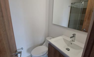 apartamento en arriendo en conjunto el molino. Cod A107761