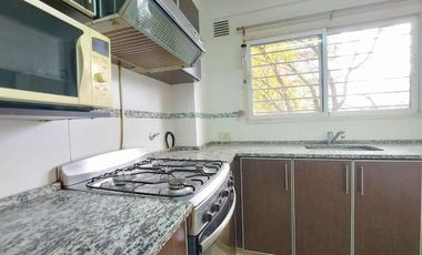 VENTA DUPLEX 4 AMBIENTES CON COCHERA VICENTE LOPEZ