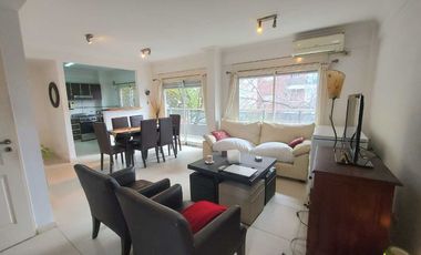 VENTA DUPLEX 4 AMBIENTES CON COCHERA VICENTE LOPEZ