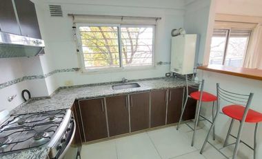 VENTA DUPLEX 4 AMBIENTES CON COCHERA VICENTE LOPEZ