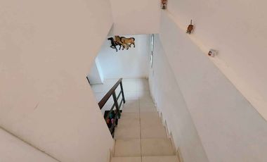 VENTA DUPLEX 4 AMBIENTES CON COCHERA VICENTE LOPEZ