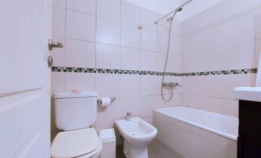 VENTA DUPLEX 4 AMBIENTES CON COCHERA VICENTE LOPEZ